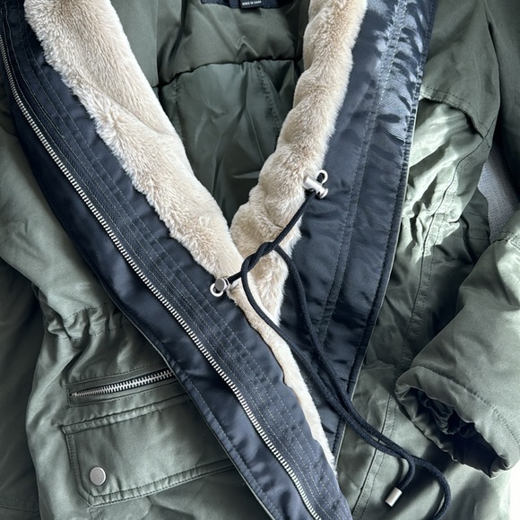 F21 Sherpa lined winter coat, olive green, size M - Picture 5 of 5